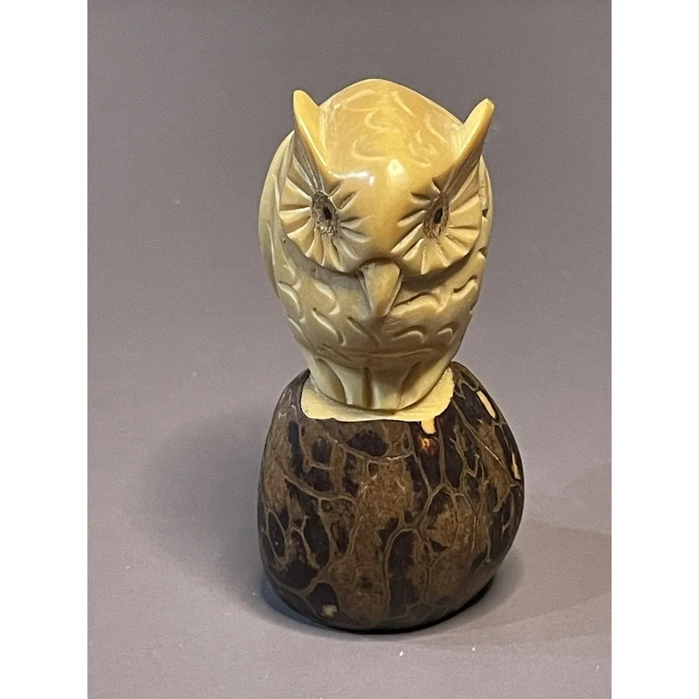Owl Hand Carved Tagua Nut Vegetable Ivory Figurine Bird  Vintage
